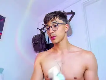 Chaturbate Sex Chat of latinguyxl