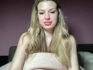 Chaturbate Best live sex cam show of rosaline_ly