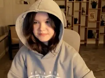 Chaturbate Adult Video Chat of elainebeness
