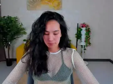 Chaturbate Sex Cam of yummy_lamii