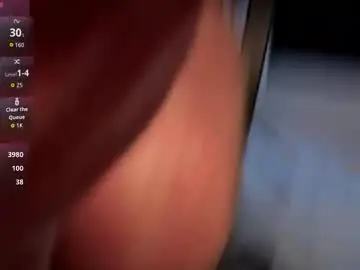 Chaturbate Watch Live Sex Cams of shavarace1