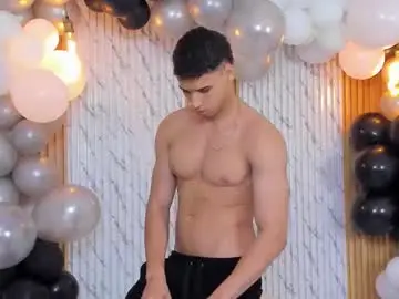 Chaturbate Sex Cam of thomas_walker0