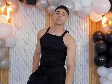 Chaturbate Watch Live Sex Cams of thomas_walker0