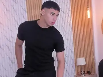 Chaturbate Best live sex cam show of thomas_walker0