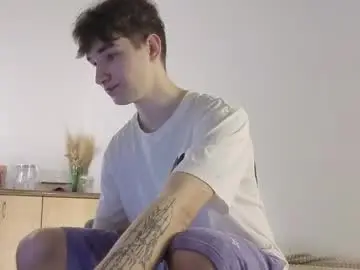 Chaturbate Live Porn of drinklinov