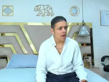 Chaturbate Adult Webcam of noah_and_kim69