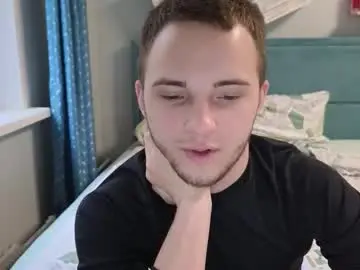 Chaturbate Watch Live Sex Cams of golden_boyyy21