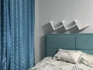 Chaturbate Watch Live Sex Cams of golden_boyyy21