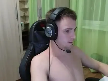 Chaturbate Free Porn Cam of golden_boyyy21