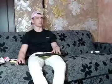 Chaturbate Live Sex Cam of leoroman