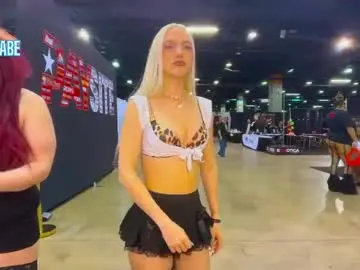 Chaturbate Free Porn Cam of riababe