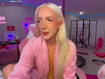 Chaturbate Watch Live Sex Cams of riababe