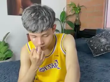 Chaturbate Adult Webcams of andy_belier