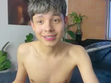 Chaturbate Free Porn Cam of andy_belier