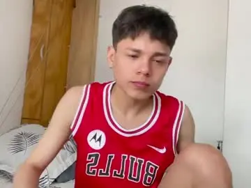 Chaturbate Private Sex Chat of andy_belier