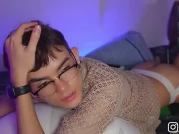 Chaturbate Adult Video Chat of angelocute_
