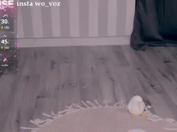 Chaturbate Free Porn Cam of careful_i_bite