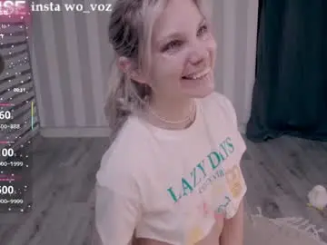 Chaturbate Free Porn Cam of careful_i_bite