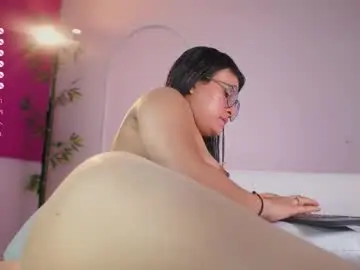 Chaturbate Sex Chat of mia_coliin