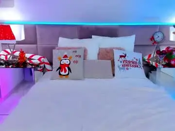 Chaturbate Live Sex Cam of miaamuse