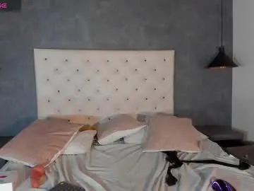 Chaturbate Live Sex Cam of esteban_cor