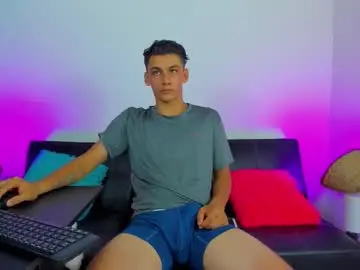 Chaturbate Nude Webcam of max_wild01