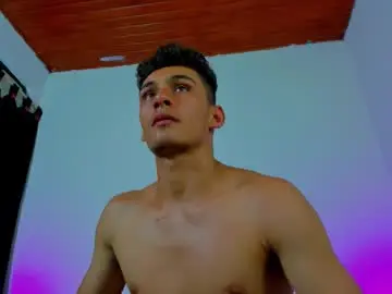 Chaturbate Adult Webcams of max_wild01