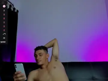 Chaturbate Live Sex of max_wild01