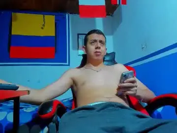 Chaturbate Live Porn of maxowens_oficial