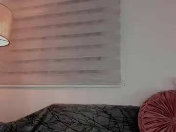 Chaturbate Live Sex of _ariarose_