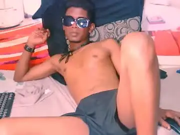 Chaturbate Watch Live Sex Cams of indianthuggin