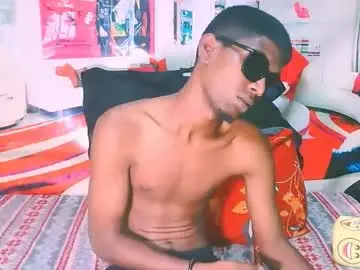 Chaturbate Watch Live Sex Cams of indianthuggin