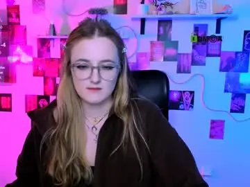 Chaturbate Free Live Porn of luna_berryy