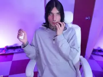 Chaturbate Live Sex Cam of marshall_cazher