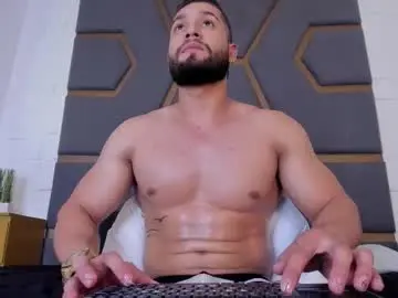 Chaturbate Live Sex Cam of massimofiore_