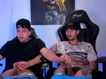 Chaturbate Live Sex of masters_boys