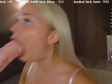 Chaturbate Free Porn Cam of nerdy_freyua