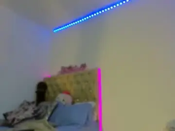 Chaturbate Sex Cam of xshantall_hotx