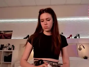 Chaturbate Live Porn of _emiliaa_