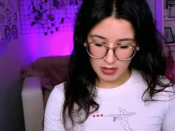 Chaturbate Nude Webcam of playful_sophie