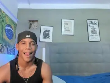 Chaturbate Live Porn of axel_silva3