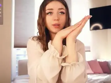 Chaturbate Nude Webcam of rowenahallman
