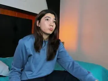 Chaturbate Free Porn Cam of cutebutharder