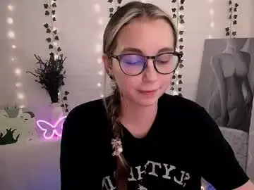 Chaturbate Adult Webcam of yours_piece_of_happiness_