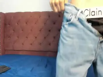 Chaturbate Watch Live Sex Cams of dady_show69