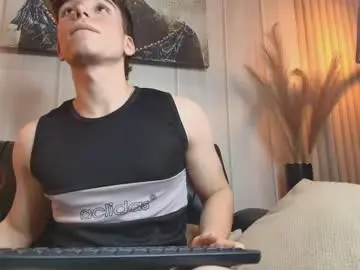Chaturbate Best live sex cam show of femboy_max