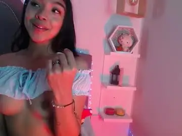 Chaturbate Sex Cam of pocahontas_moon