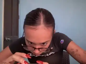 Chaturbate Free Porn Cam of scarlett_sexyyxx