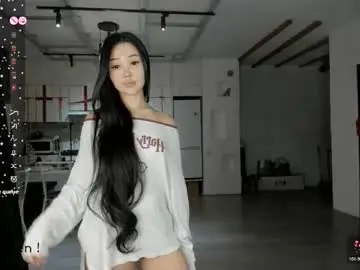 Chaturbate Sex Chat of seeeyoumin