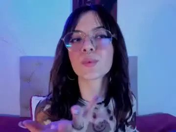 Chaturbate Live Sex Cam of abby_jones2